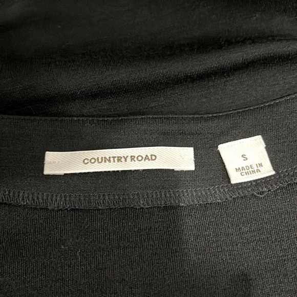 COUNTRY ROAD 100% Merino Wool. Black Midi Dress, Short Sleeve, Relax Fit - Picture 7 of 7